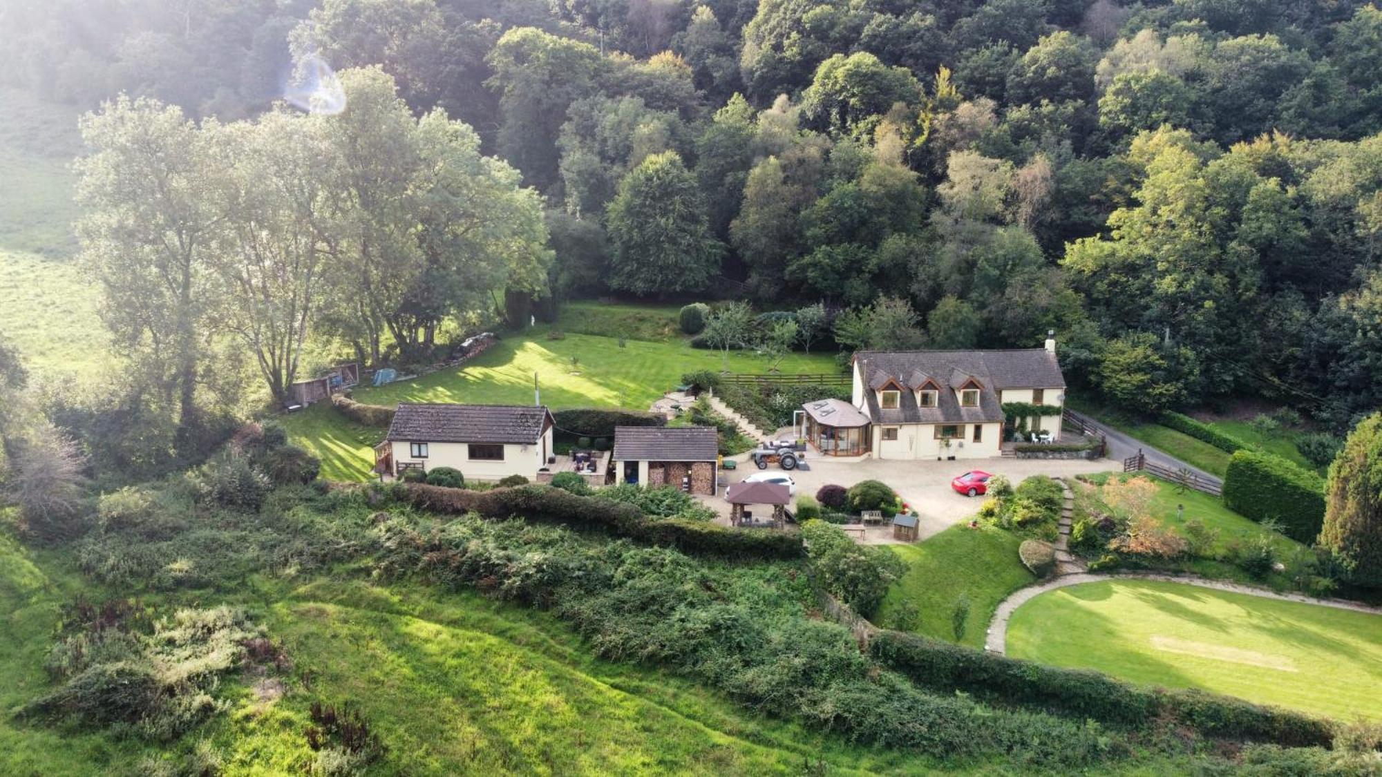 Ty Twt - Complete Holiday Home Llandysul Bagian luar foto