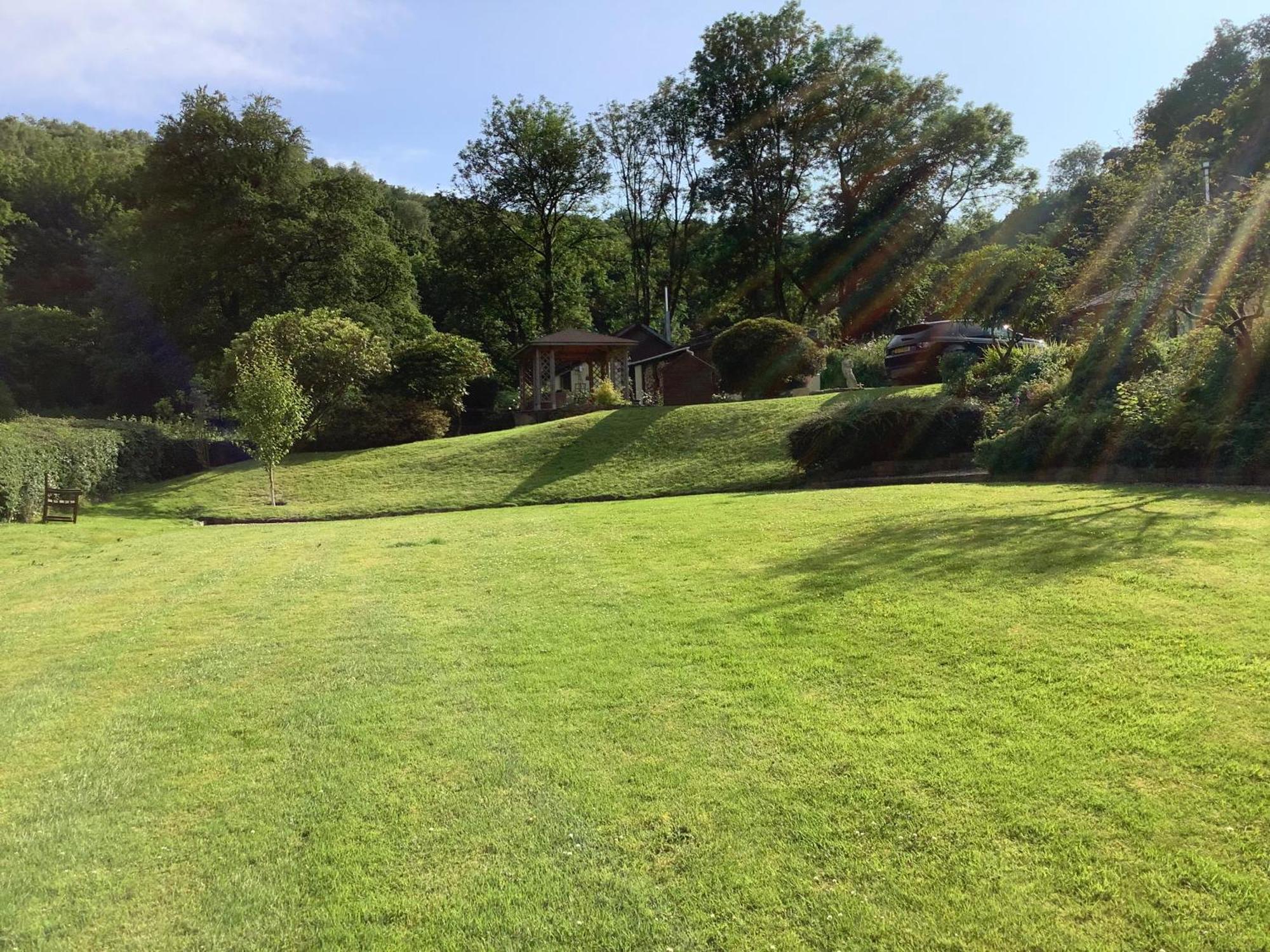 Ty Twt - Complete Holiday Home Llandysul Bagian luar foto